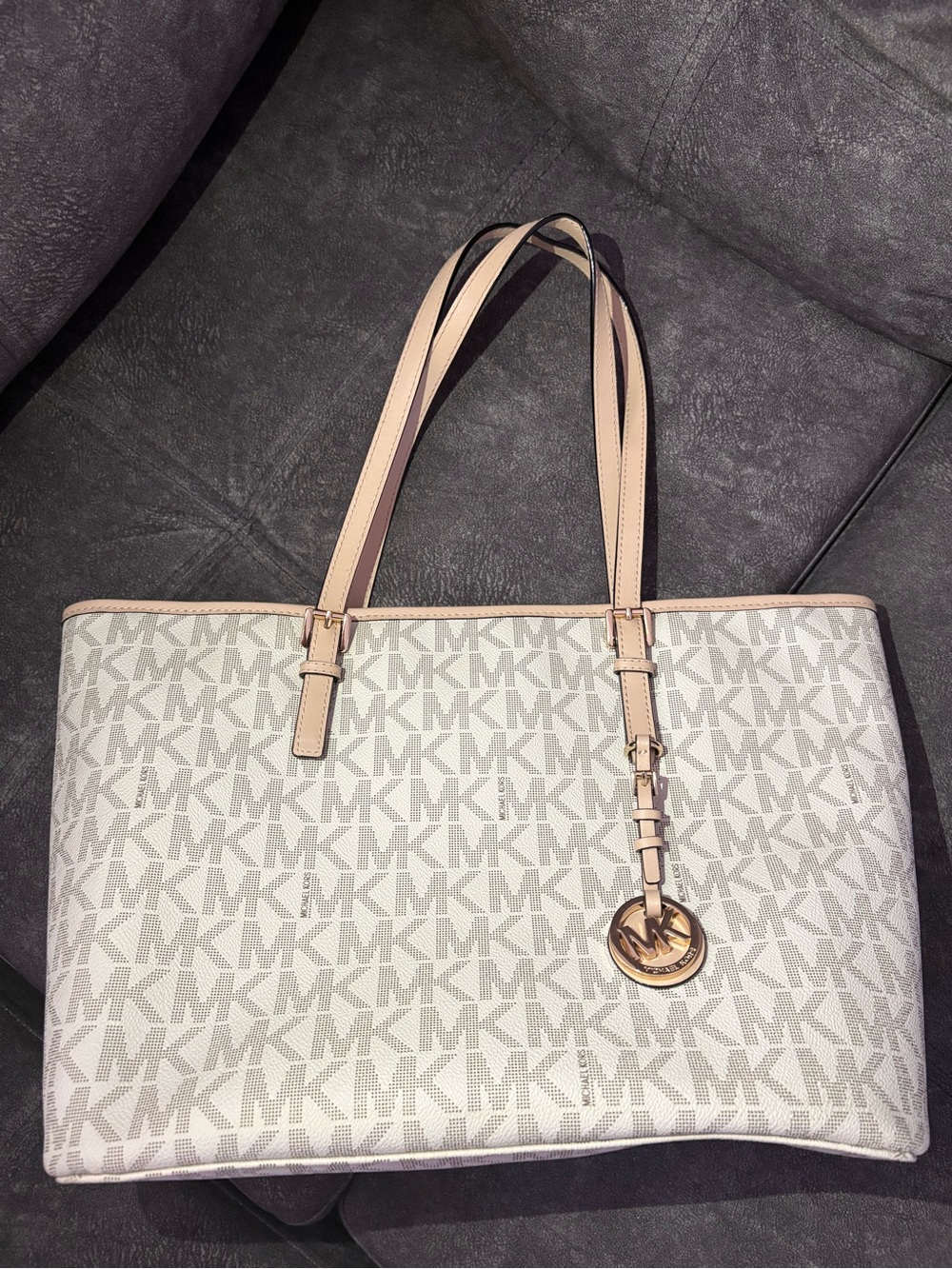 Michael Kors Signature Tote